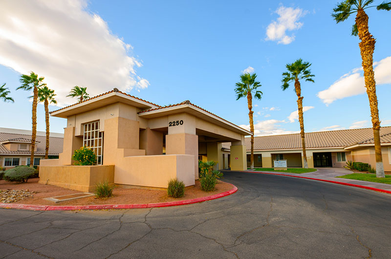 Entrance to Kindred Hospital Las Vegas - Flamingo