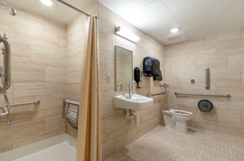 South Florida Ft Lauderdale - Patient Bathroom 2 - ARU
